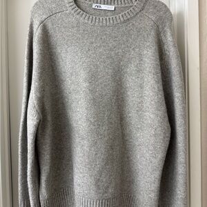 Zara Women's Gray Sweater